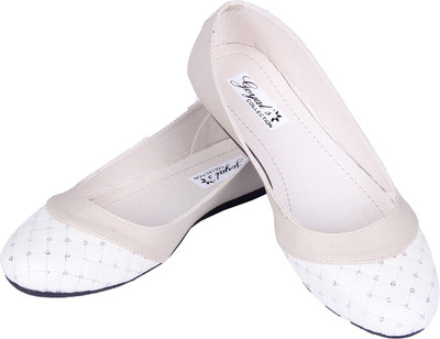 

Goyal Cream Sober Bellies Bellies For Women(Beige)