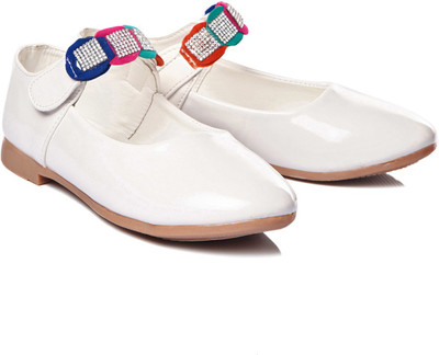 

Trilokani Girls(White