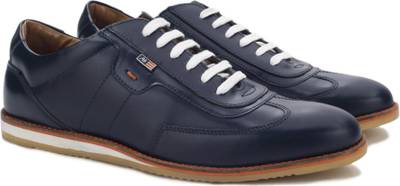 Arrow Sneakers