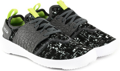 

REEBOK Boys, Shark/coal/solar yellow