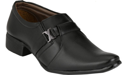 

Troy Slip On For Men(Black