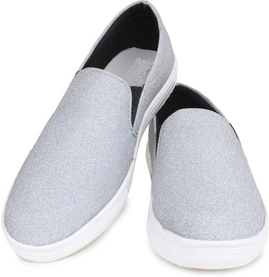 

TipsyTaps Sneakers For Women(Silver