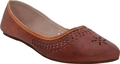 

Footrendz RSNBC-3305 Mojaris For Women(Tan