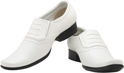 

Footrest Casuals For Men(White