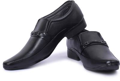 Baaj Slip On
