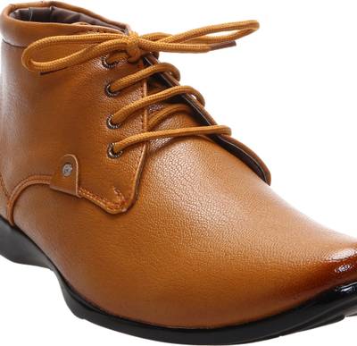 Zappy Lace Up