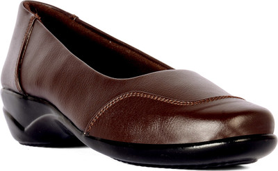 

Sam Stefy Slip On For Women(Brown)