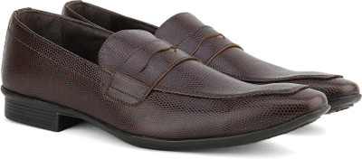 

Knotty Derby Men Slip on For Men(Brown
