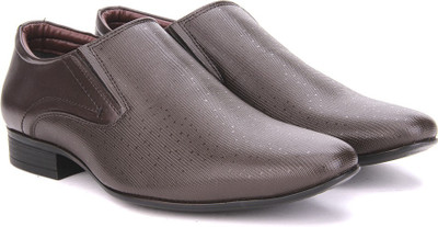 

Bata RADIANT Slip On For Men(Brown