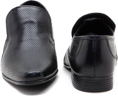 Red Tape Slip On