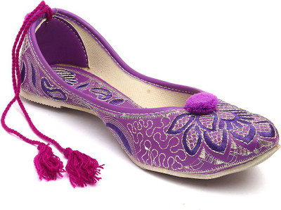 

Paduki Ethnic Mojaris For Women(Blue