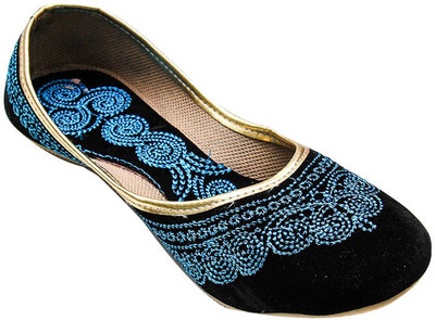 

Port BlackVelvet Punjabi Jutis For Women(Black