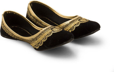 

Tradition India Girls(Black