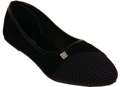 Footz Small Rubel Bellies For Women(Black