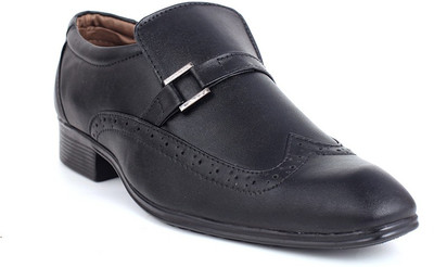 

Guava Slip On Shoes For Men(Black, 01;black