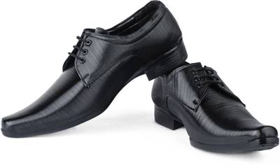 Baaj Lace Up