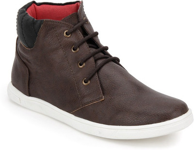 

Knotty Derby Terry Chukka Boots For Men(Brown, Black
