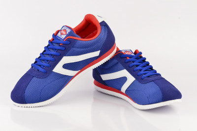 

Lee Cooper Men Sneakers For Men(Blue