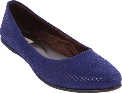 73% OFF on Indulgence Uber Cool Bellies For Women(Blue) 73% OFF on Indulgence Uber Cool Bellies For Women(Blue)