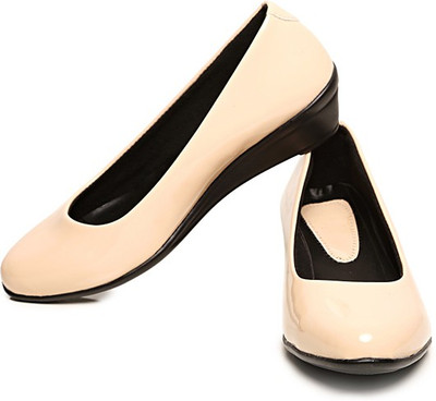 

Bare Soles Casuals For Women(Beige