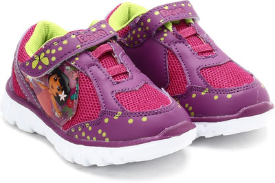 

Dora Girls, Magenta
