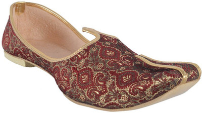 

DFR Maroon with gold flower Jutti Jutis For Men(Maroon, 02maroon