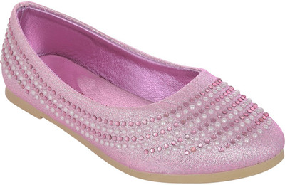 

Glinchy Girls, Pink