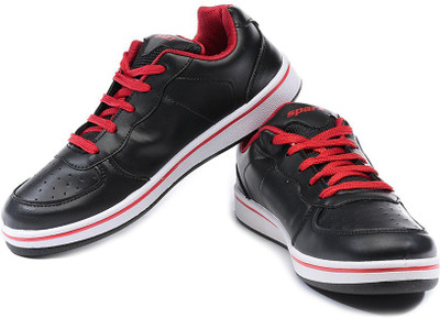 

Sparx SM-212 Outdoor Shoes For Men(Black, Black red