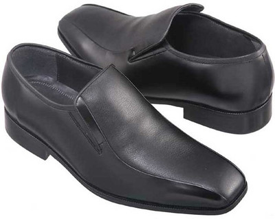 

Metro Da Vinchi Slip On Shoes For Men(Black, 11;black