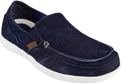 50% OFF on LAWMAN PG3 Collins Canvas Shoes For Men(Blue) 50% OFF on LAWMAN PG3 Collins Canvas Shoes For Men(Blue)