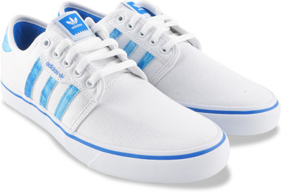 

ADIDAS ORIGINALS SEELEY Sneakers For Men(White, Ftwwht/blubir/ftwwht