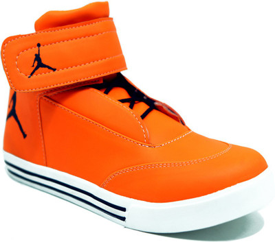 

Footfad Sneakers For Men(Orange