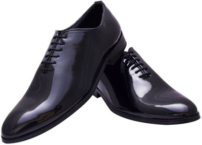 

Bxxy BLACK SINGLE STITCH PATENT SHOES Lace Up For Men(Black