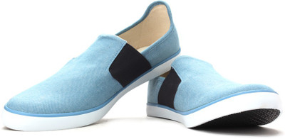 

Puma Lazy Slip On II DP Loafers For Men(Blue, Niagara-new navy