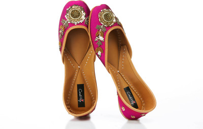 

Coral Haze Casuals For Women(Pink