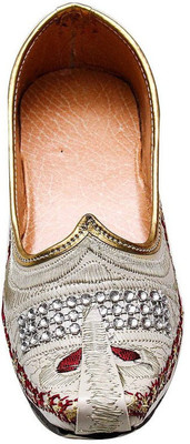 

Rajsahi Mojaris For Men(Tan), Cream