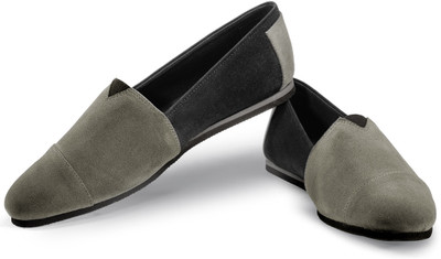 

FUNK Lish Grey and Black Casual Shoes For Men(Grey, Black)