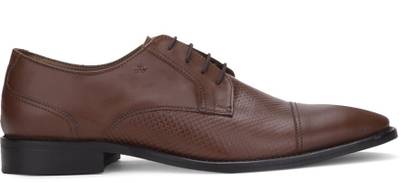 Arrow Lace up Shoes