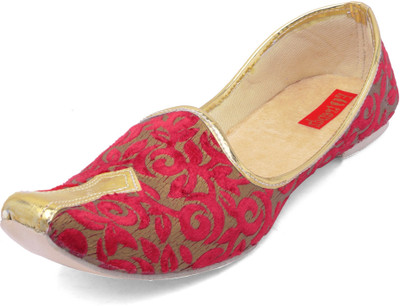 

Footrendz Ethnic Lavish For Men(Maroon)