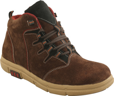 

Bacca Bucci Light Weighted Boots For Men(Brown