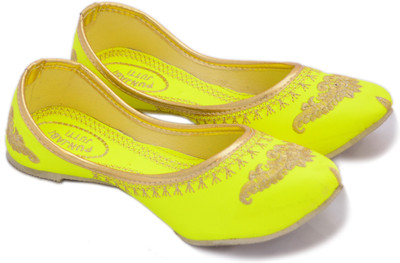 

Myra Neon Jutis For Women(Green), Lemon