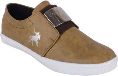 Aadi Sneakers