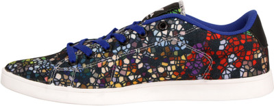 

Nivia Skittles Canvas Shoes For Men(Red, White), Red;white;blue