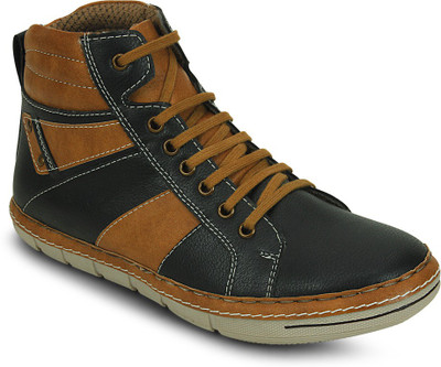 

Get Glamr Trecking Lace Ups Boots For Men(Black