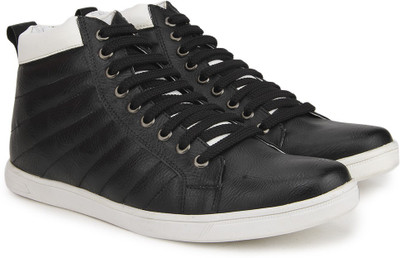 

Knotty Derby Men Boots For Men(Black, Black;white