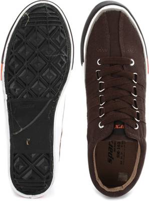 Sparx Sneakers