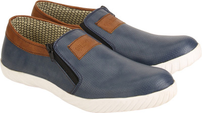 

Quarks Loafers For Men(Blue