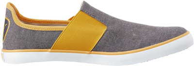 

Puma Lazy Slip On II DP Running Shoes For Men(Multicolor