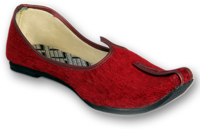 

Panahi Boys, Red