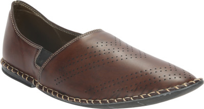 

Bacca Bucci Casual Shoes For Men(Brown